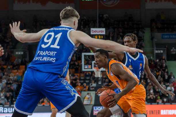 奉献了一场 奉献了一场