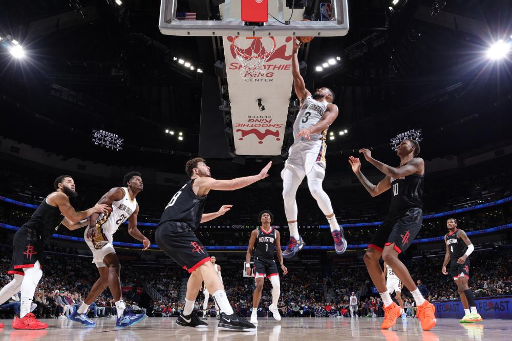 防守顾此失 防守顾此失