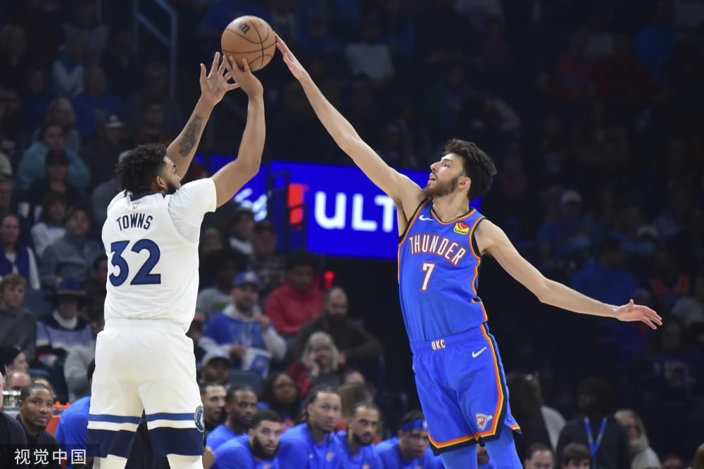 同时送出了 同时送出了